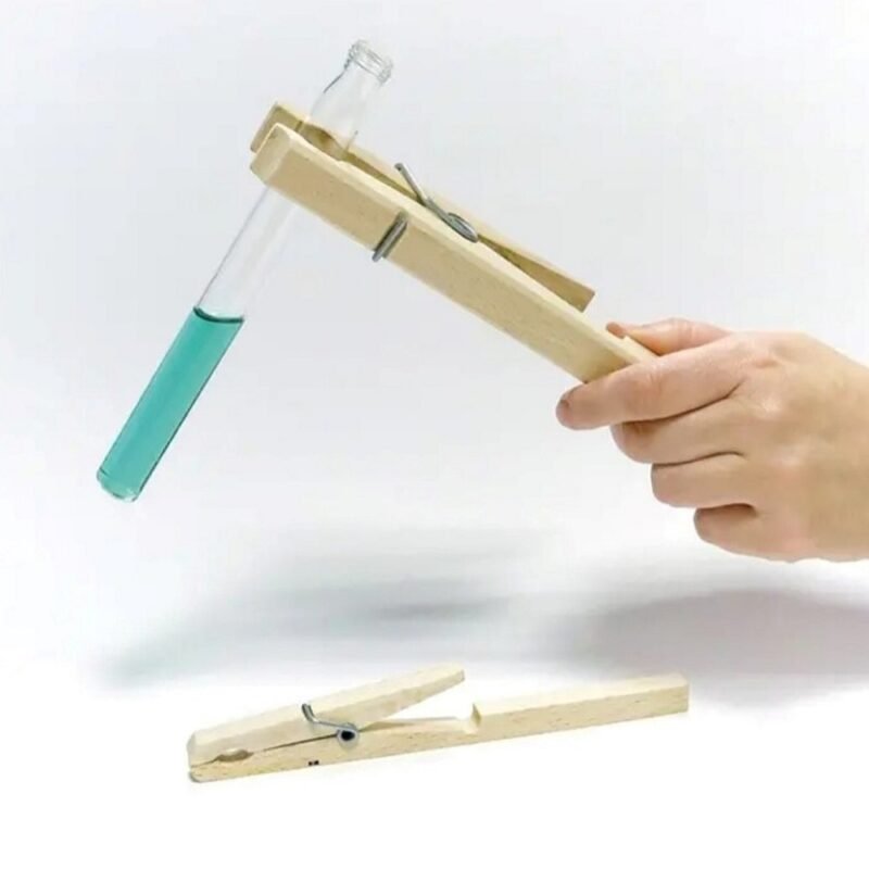 PINZA DE MADERA